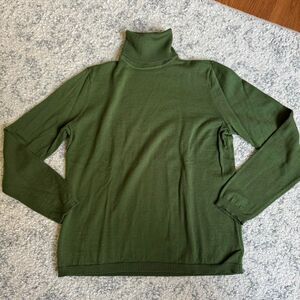 Pendleton Women's Green Jumper Large (but fits like a medium)